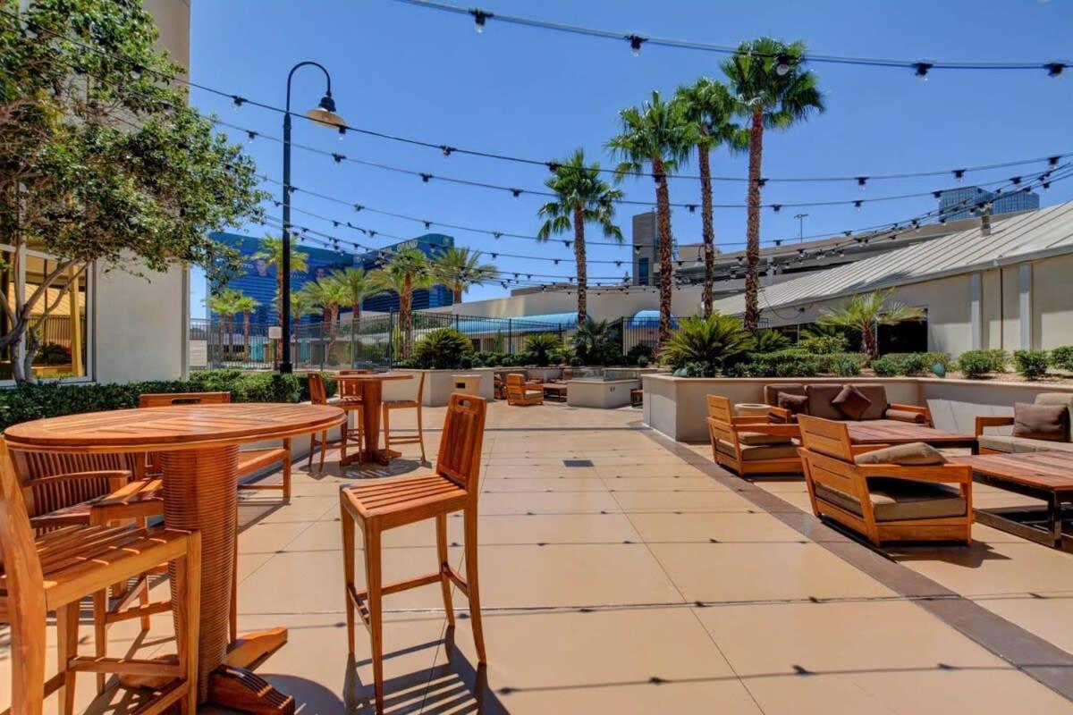 Mgm Signature-04-707 Strip View Balcony Studio Las Vegas Bagian luar foto